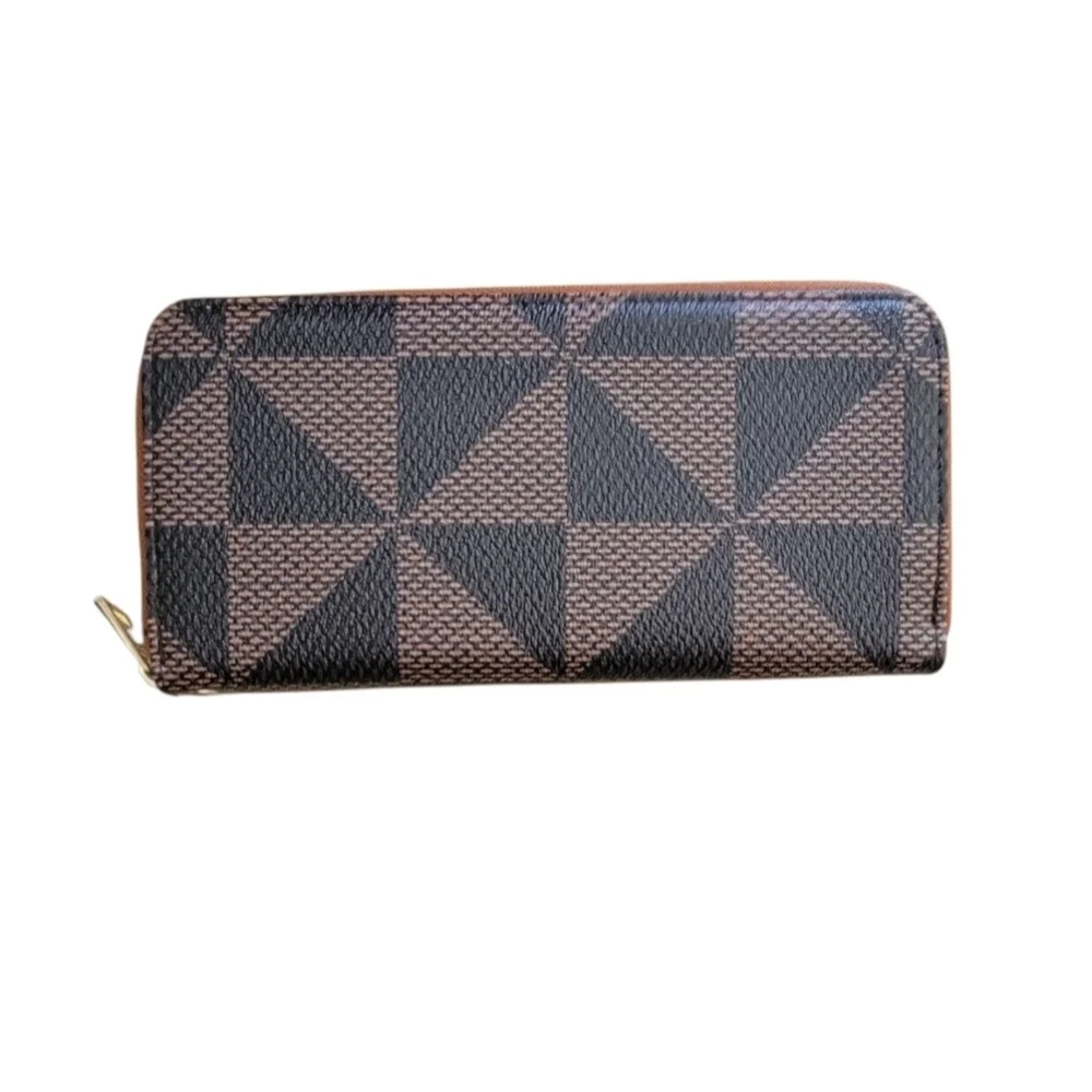 Geometric Black and Brown Wallet - Picture 2 of 4